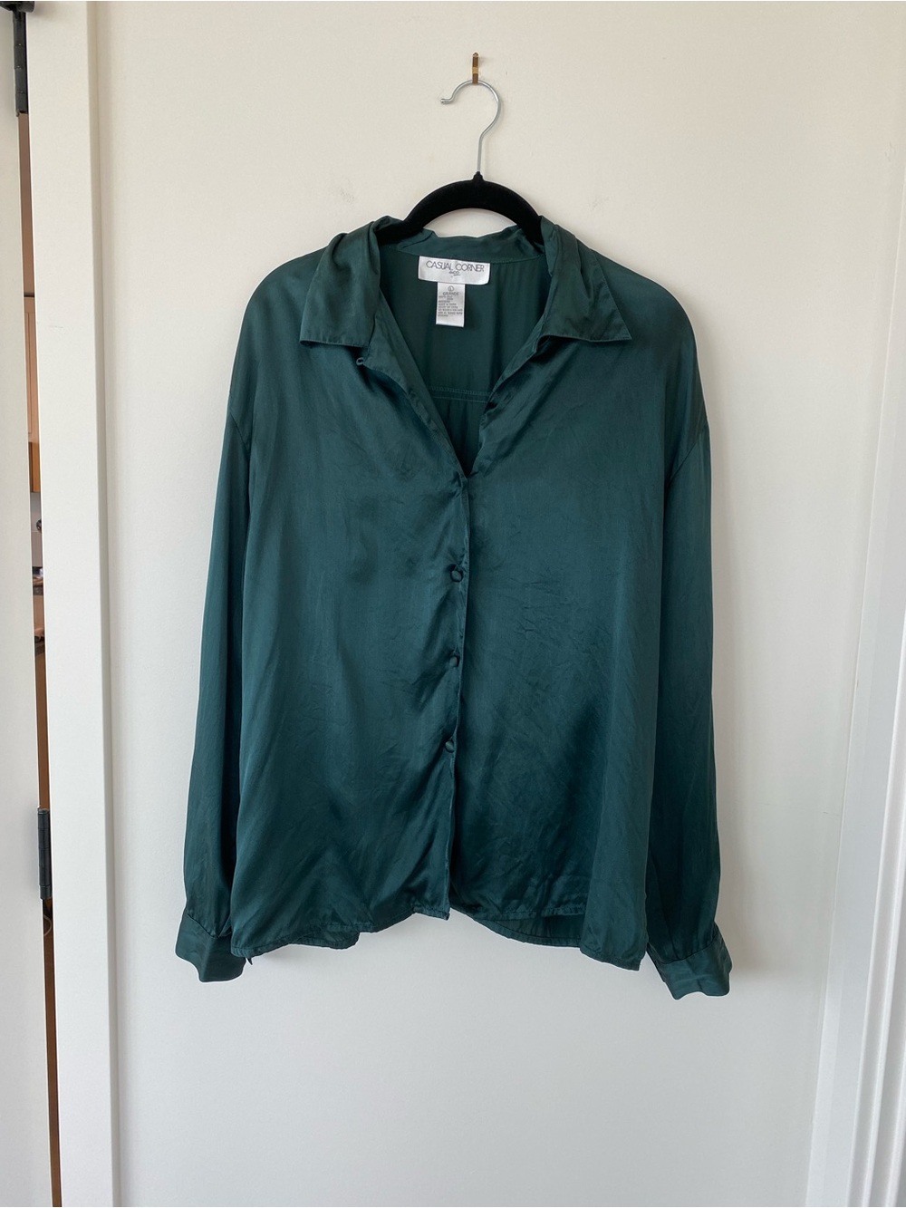 Casual Corner Green Silk Button-Up Shirt Size L